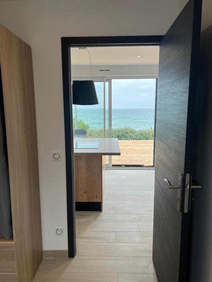 Villa Le Bruit Des Vagues Les Pieux Exterior foto